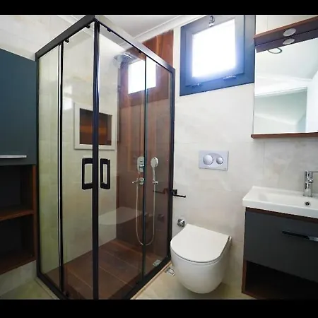 ヴィラ Luxury In The Center Of Villaarminfethiye *